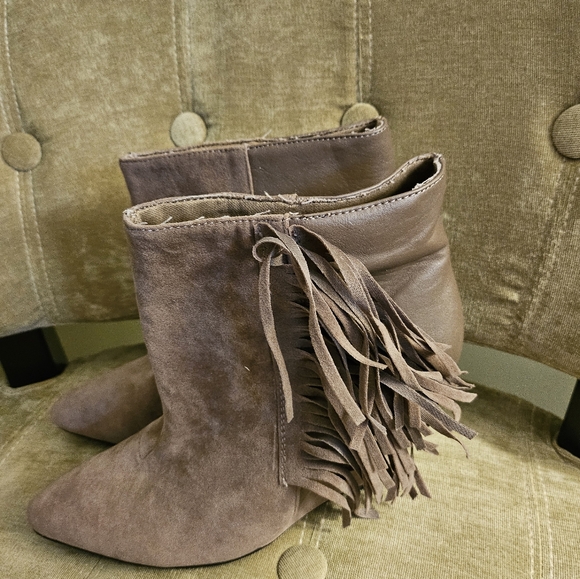 Shoe dazzle taupe ankle boots size 8.5 - Picture 2 of 8